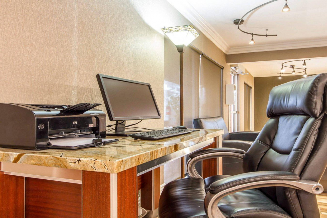 Quality Inn Sacramento Convention Center 16/27