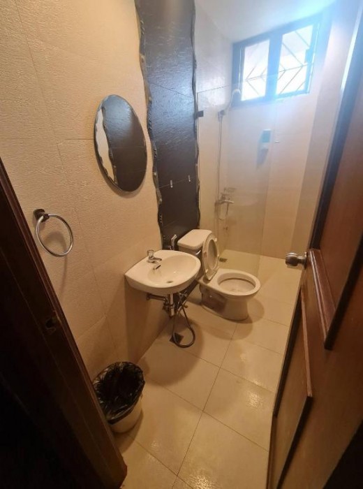 Bryan Condominium Suites 18/66