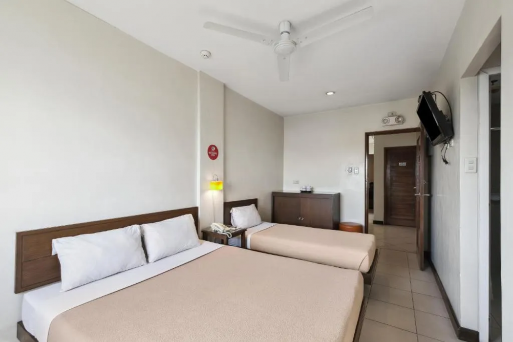 Governor Forbes Inn - Manila City Center by ZUZU 21/31
