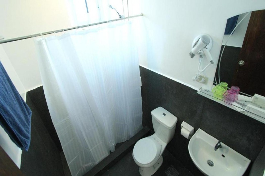 Coron Bluewave Hotel 14/75