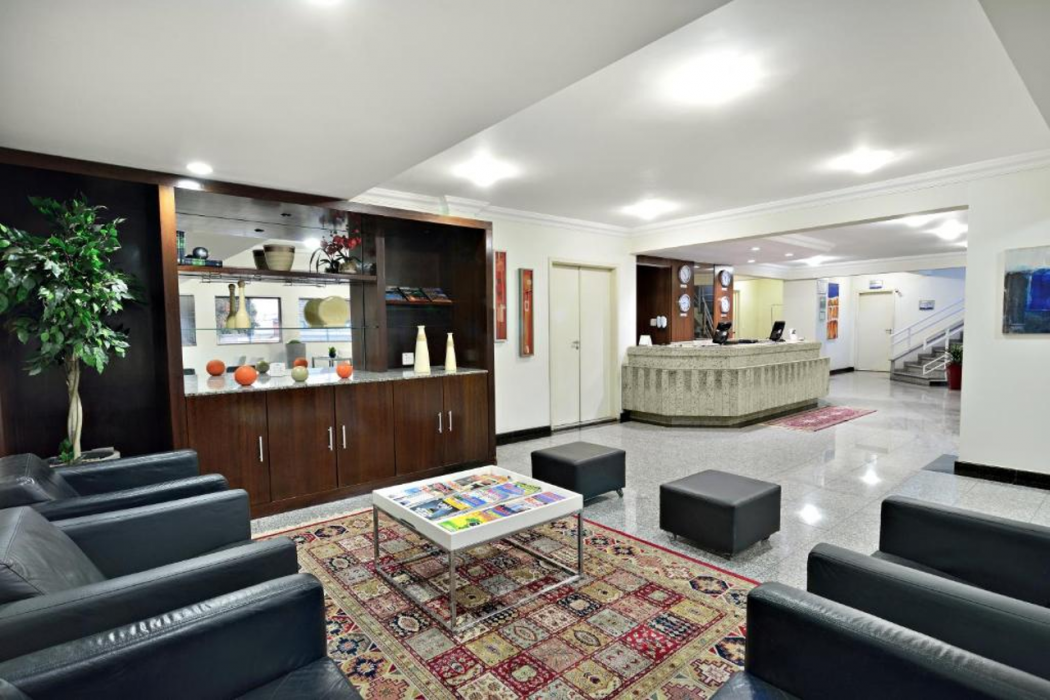 Plaza Inn Flat Araxa 6/32