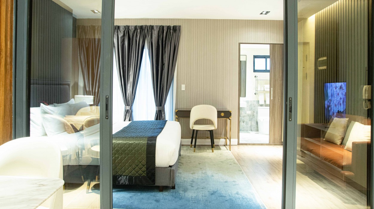 The Noble Cebu 14/59