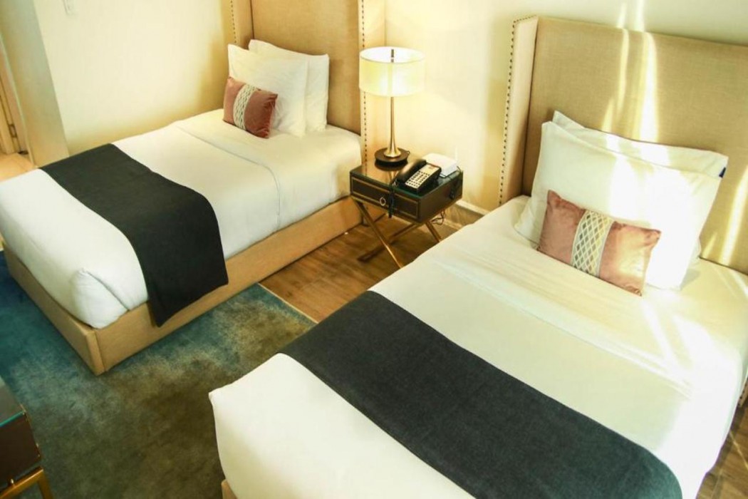 The Noble Cebu 10/59