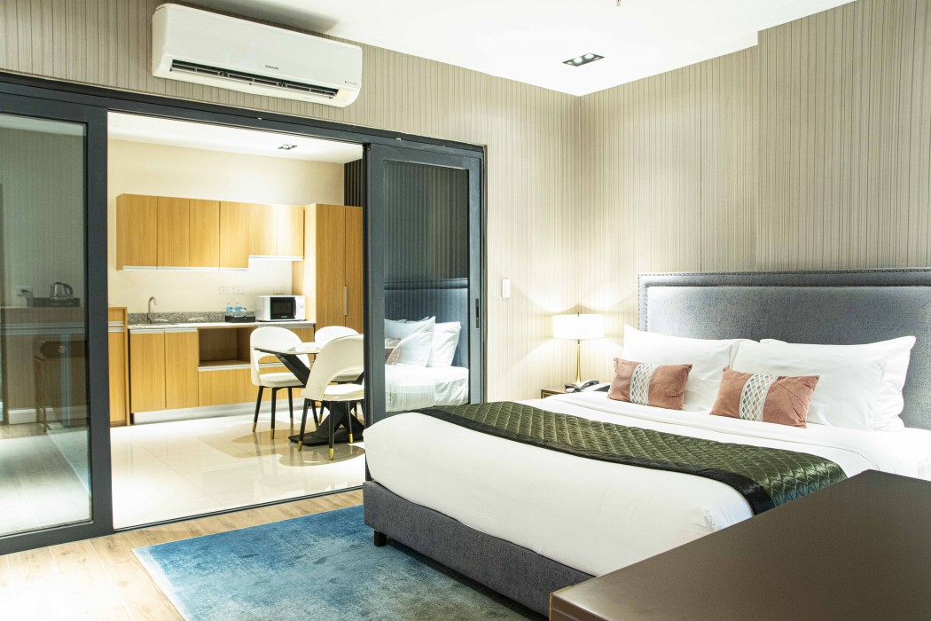 The Noble Cebu 19/59