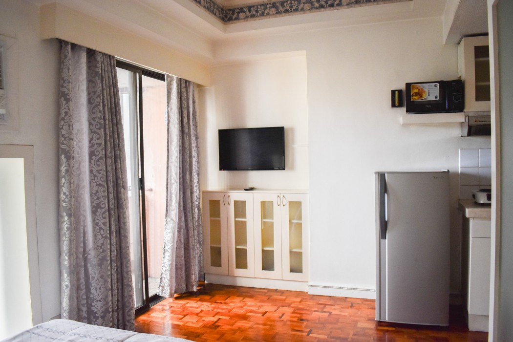 Sunette Tower Suites Makati City Center 23/75