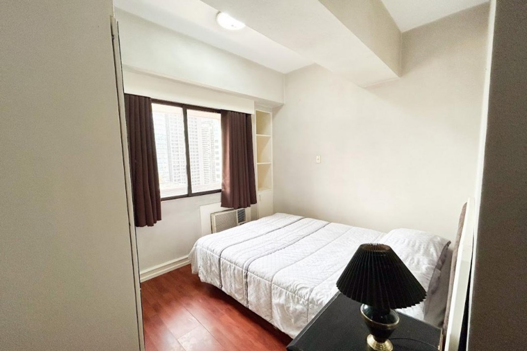 Sunette Tower Suites Makati City Center 15/75