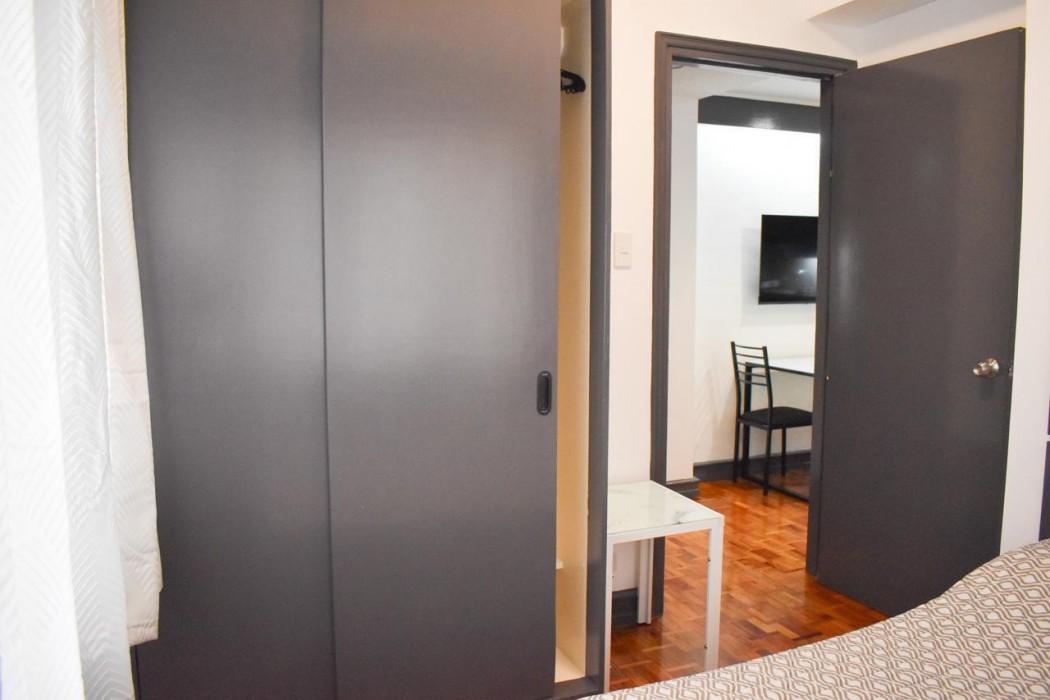 Sunette Tower Suites Makati City Center 36/75