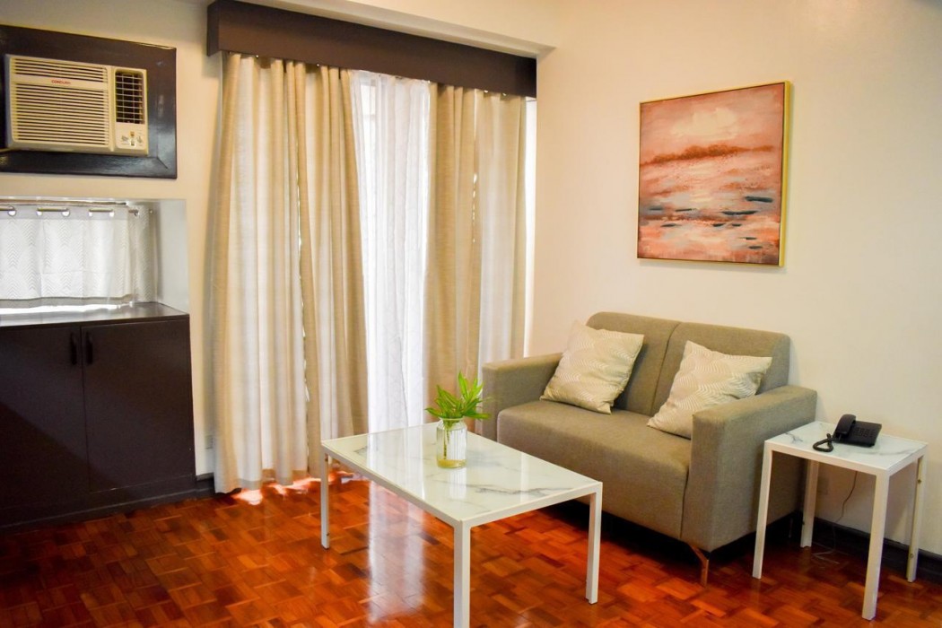 Sunette Tower Suites Makati City Center 41/75