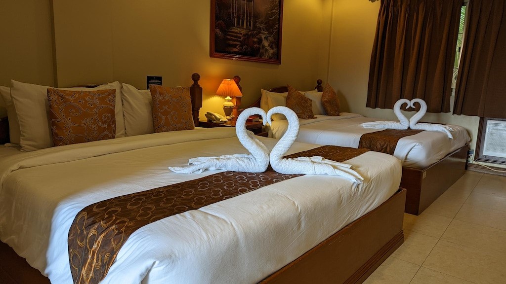 Subic Waterfront Resort & Hotel 11/55