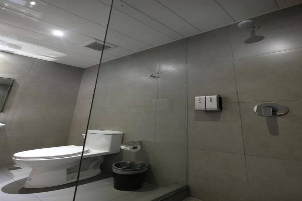 U Hotels Makati 20/56
