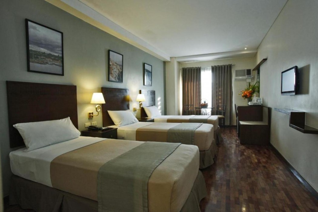 Fersal Hotel Kalayaan 19/63
