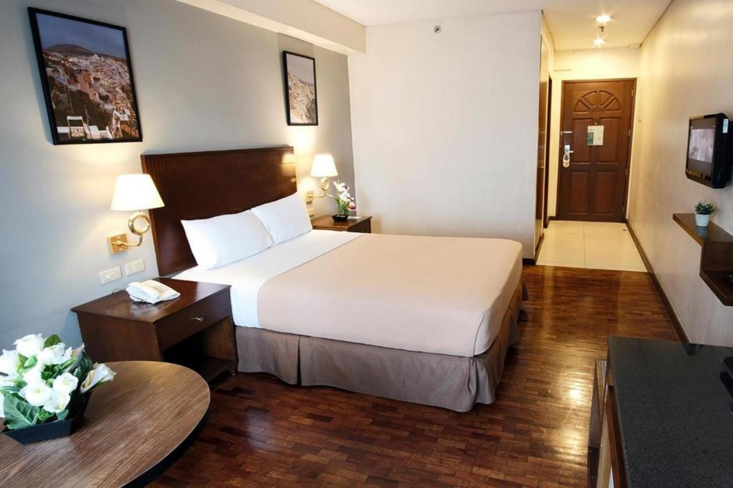 Fersal Hotel Kalayaan 20/63