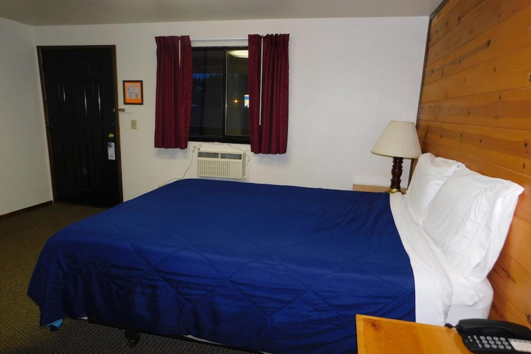 Packwood Inn 22/56