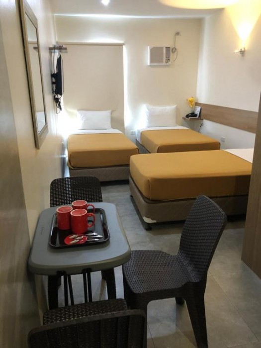 18 Suites Cebu 19/38