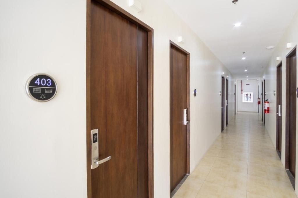 18 Suites Cebu 30/38