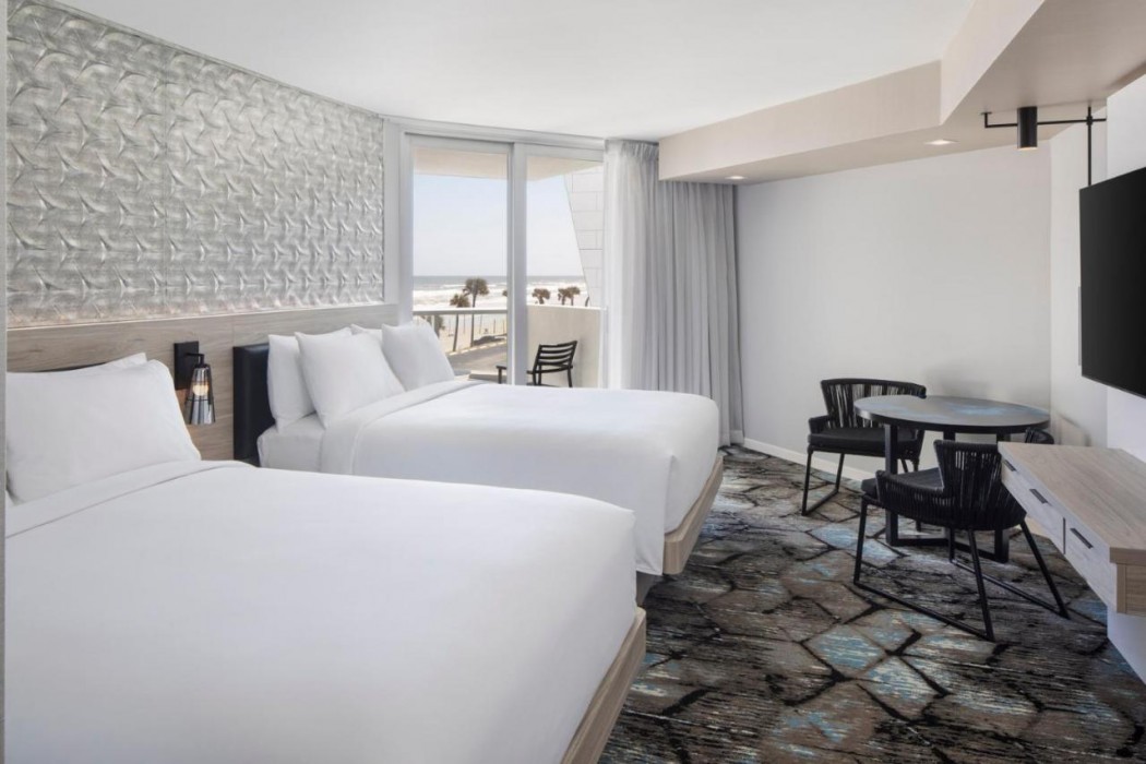 Renaissance Daytona Beach Oceanfront Hotel 17/60