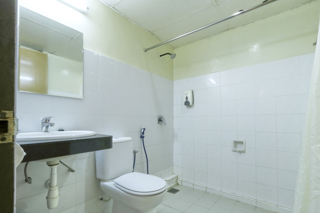 Nan Yeang Hotel 48/126