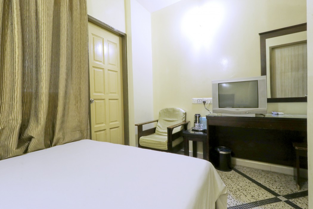 Nan Yeang Hotel 59/126