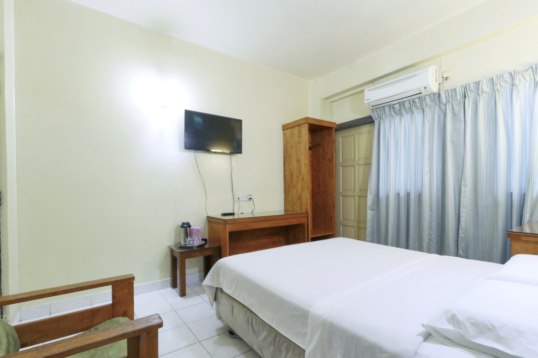 Nan Yeang Hotel 34/126