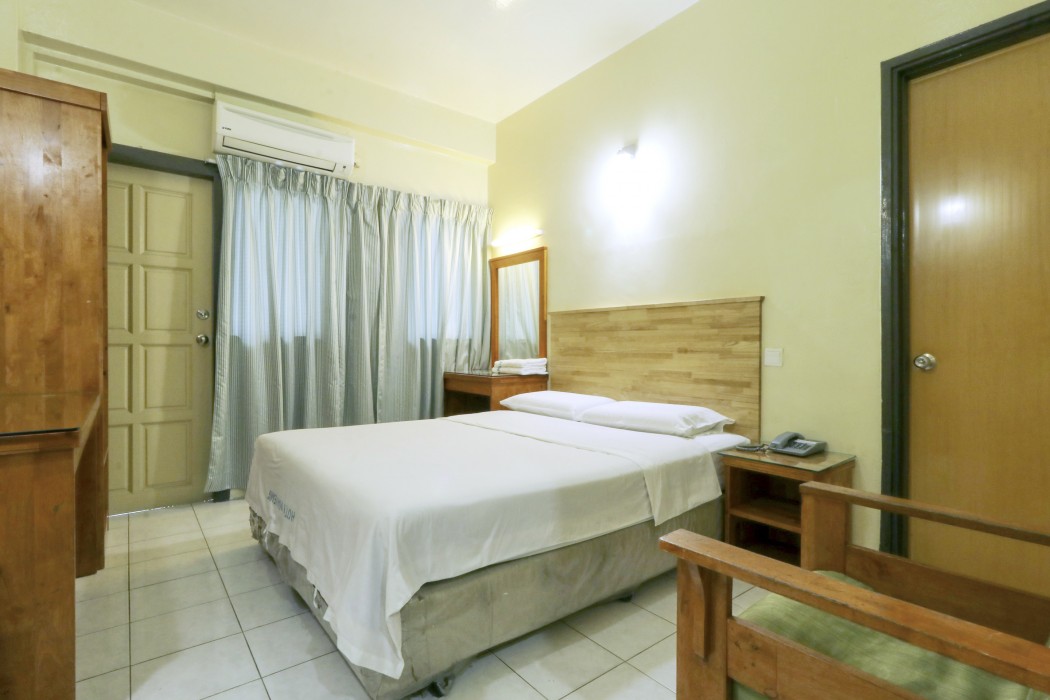Nan Yeang Hotel 40/126