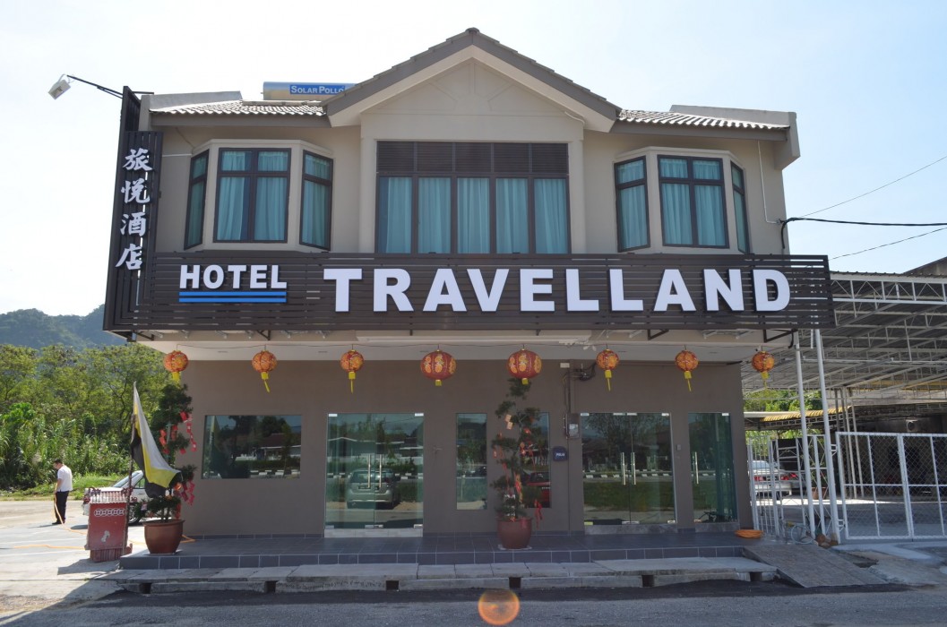 Swing & Pillows at Travelland Hotel, Ipoh 36/99