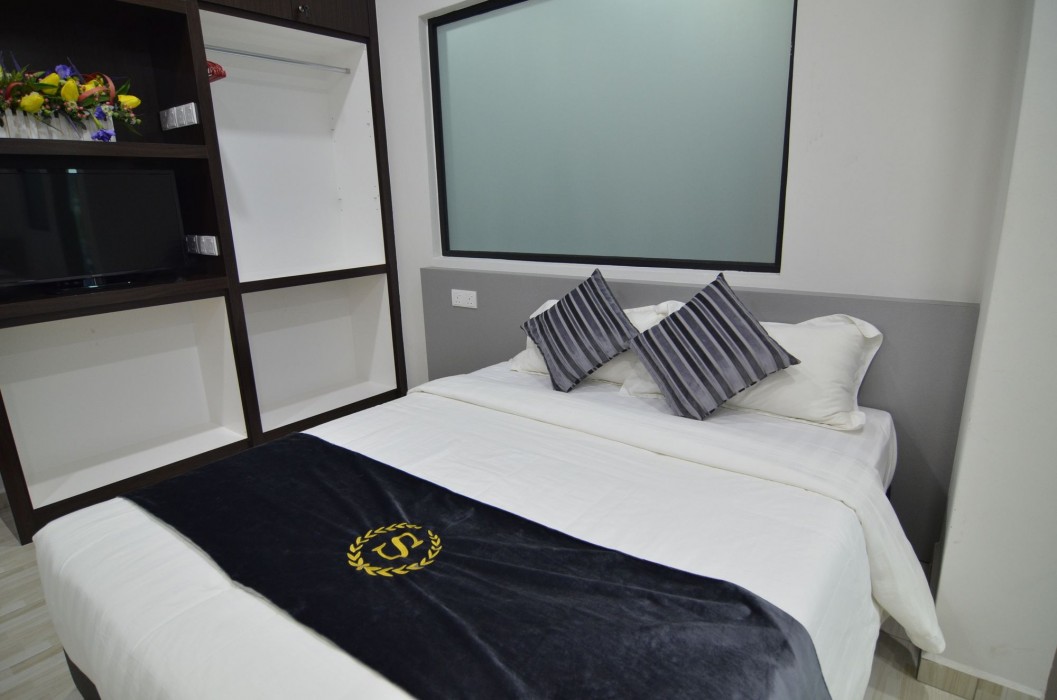 Swing & Pillows at Travelland Hotel, Ipoh 38/99