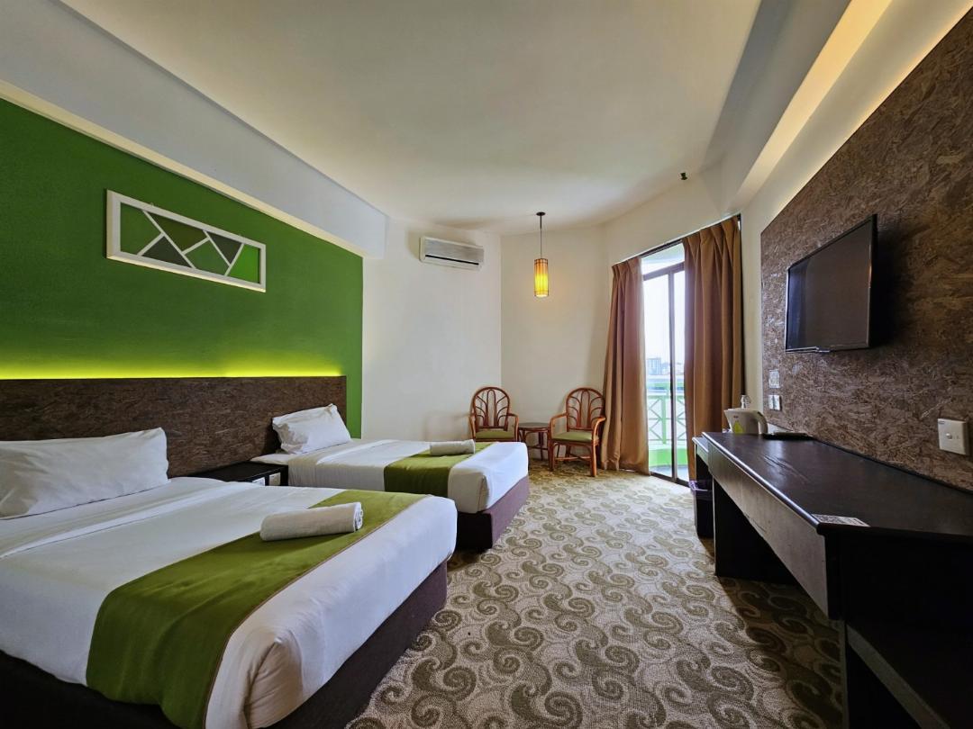 Twin Room (2 Single Bed)
