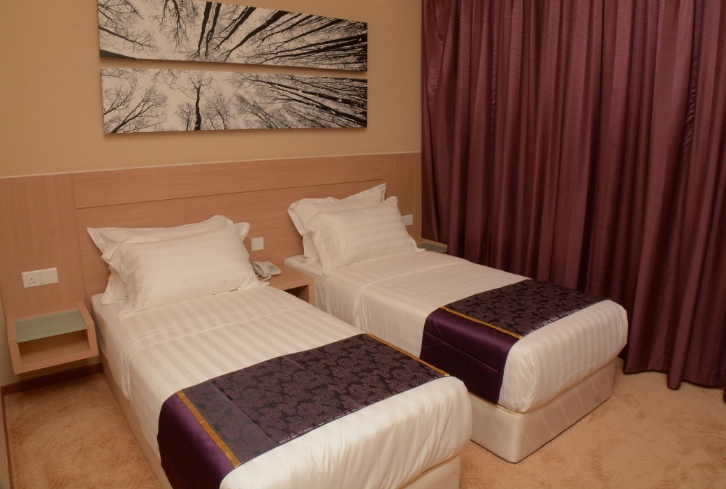 Amanson Signature Hotel 24/51