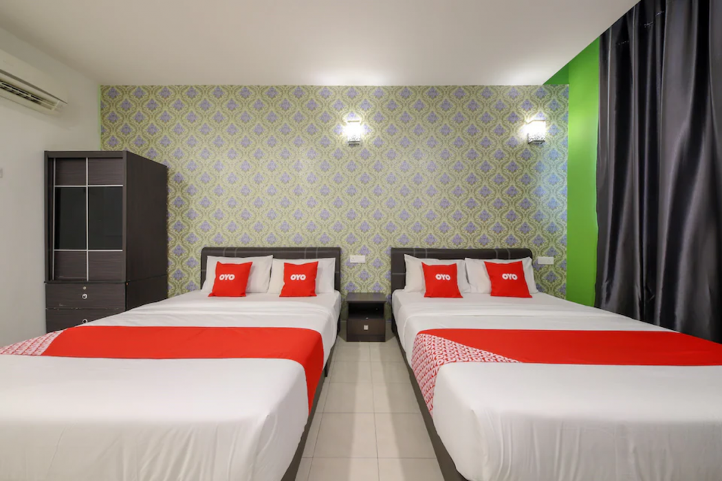 OYO 89497 Dream Nur Hotel 6/32