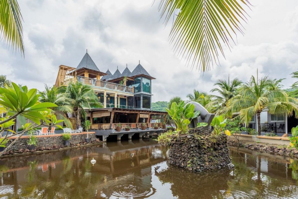 AIRIS SANCTUARY RESORT 1/54