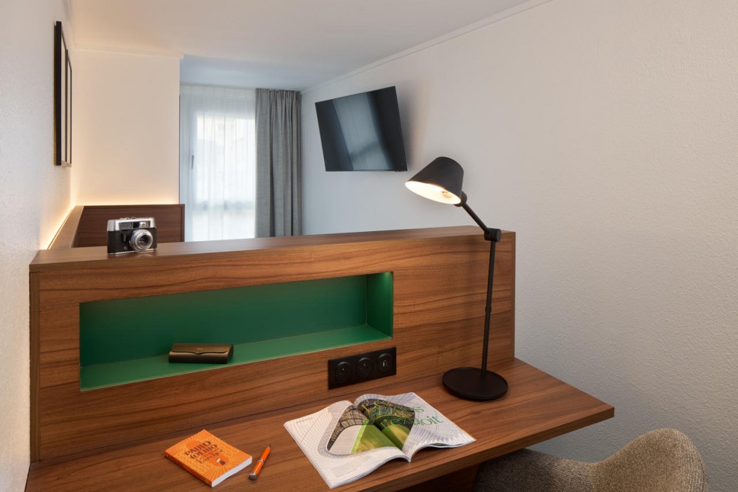 TIMHOTEL NATION 24/77