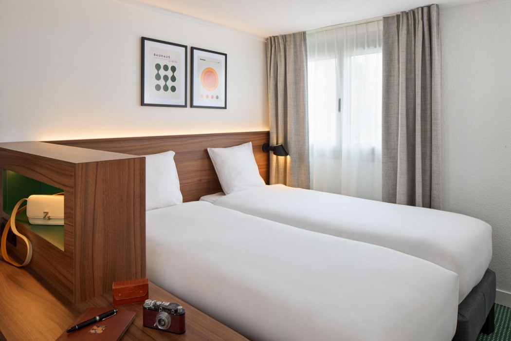 TIMHOTEL NATION 22/77