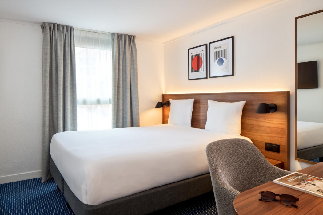 TIMHOTEL NATION 17/77