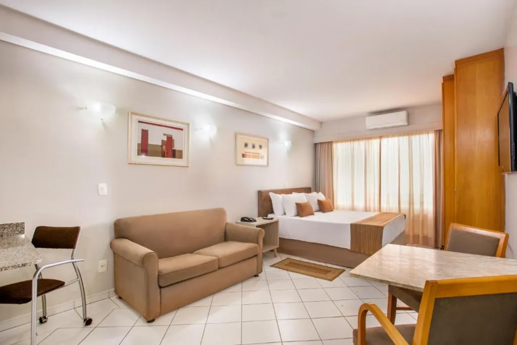Plaza Inn American Loft 11/32
