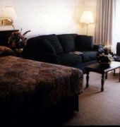 Pacific Inn 13/37