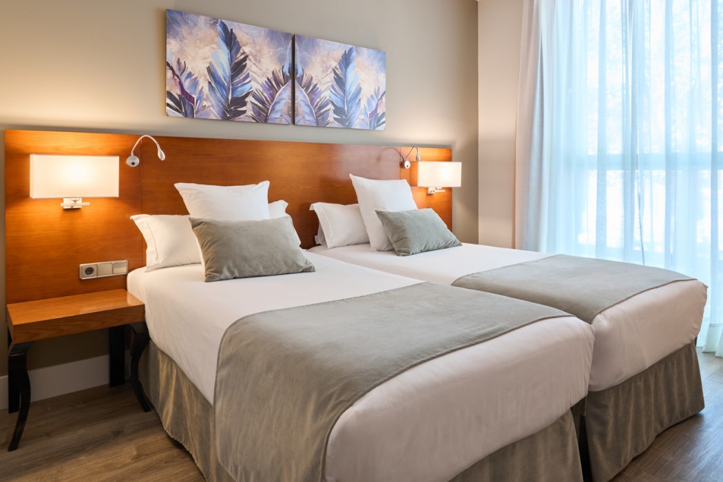Hotel Puerta de Toledo 10/29