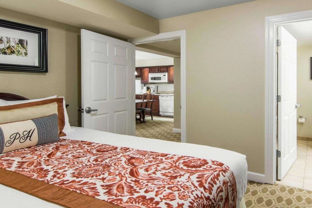 Bluegreen Vacations Patrick Henry Square, an Ascend Collection Resort 4/25