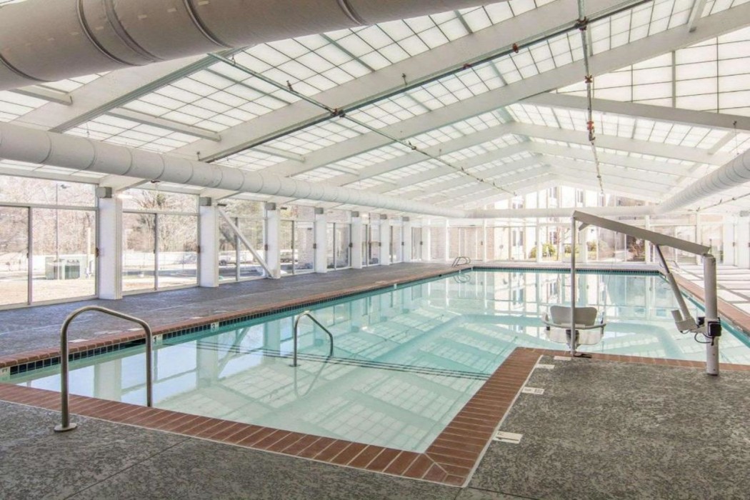 Bluegreen Vacations Patrick Henry Square, an Ascend Collection Resort 13/25
