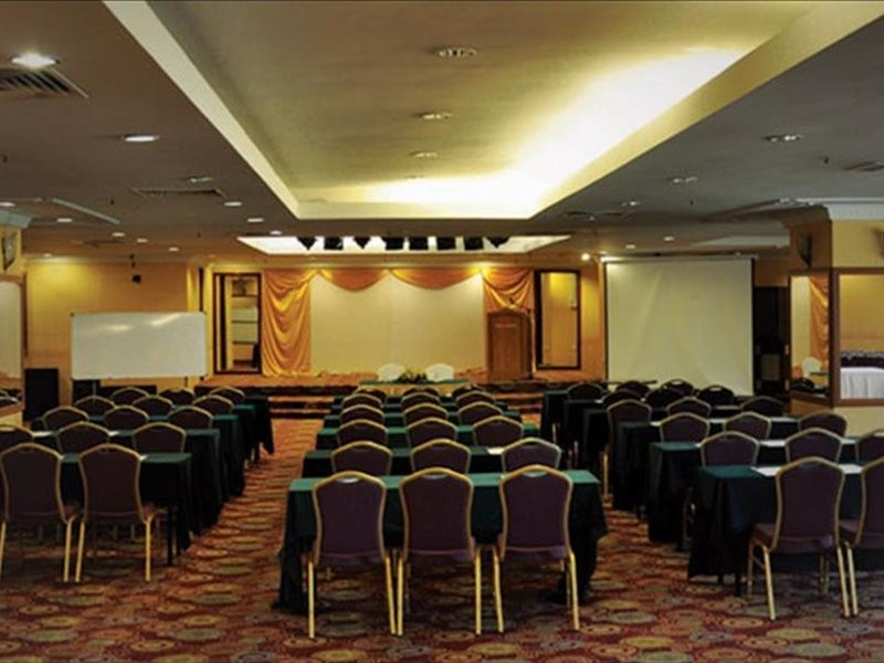 Tang Dynasty Bay Hotel 31/57
