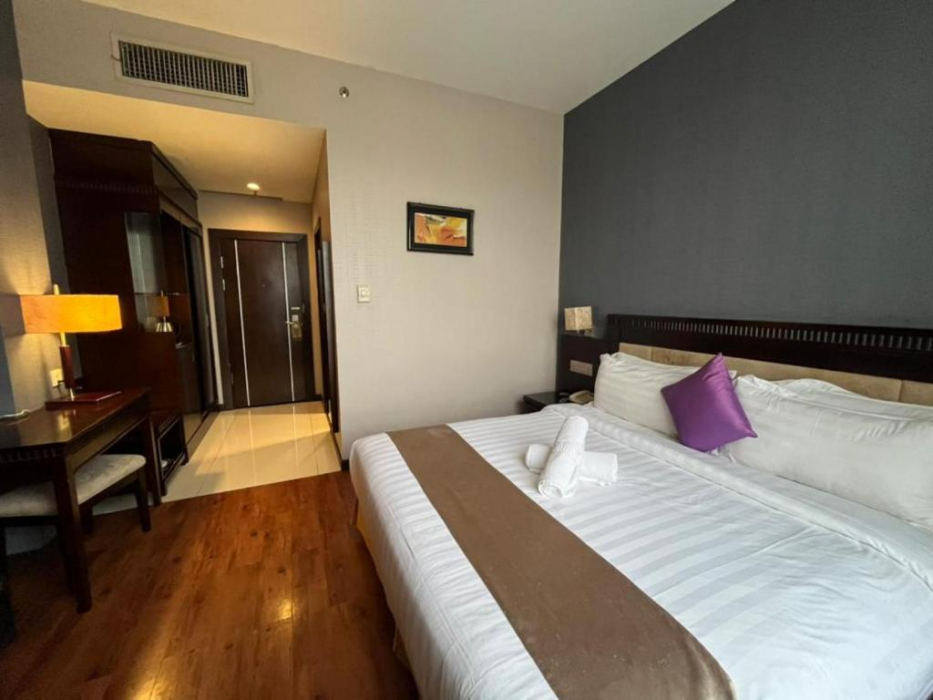 Room at Kingston Hotel 18 AT Kuala Lumpur Sri Damansara, PETALING JAYA