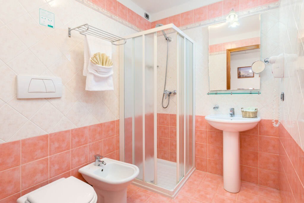 Standard Bathroom