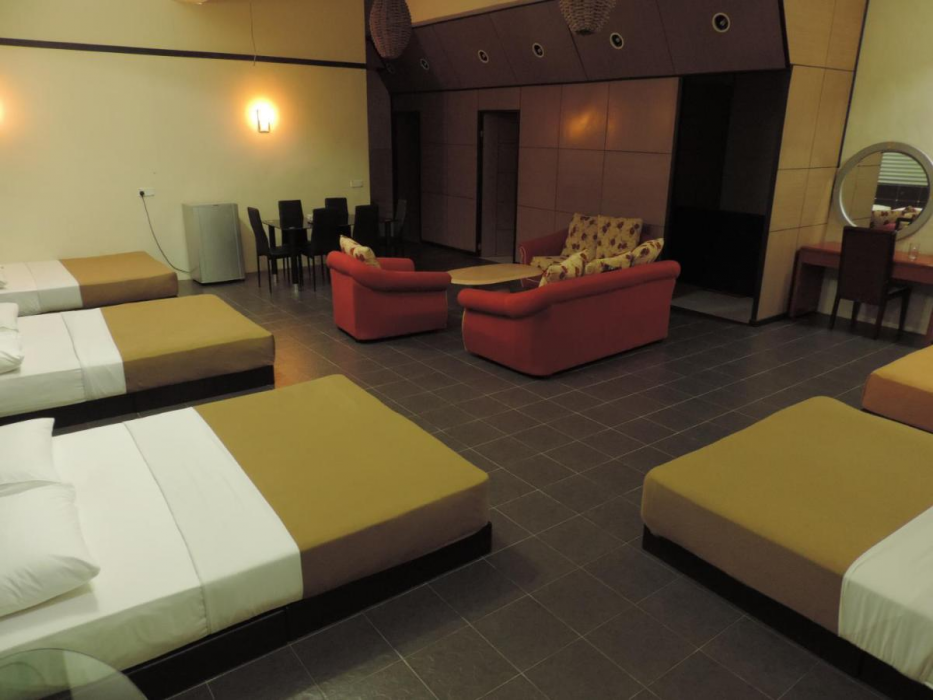 Golden Leaf Boutique Hotel 4/21