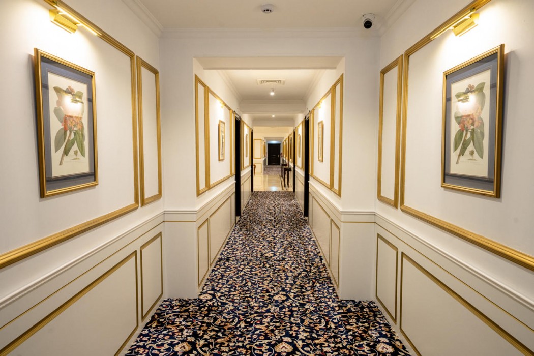 Luxe Avenue Hotel 19/29