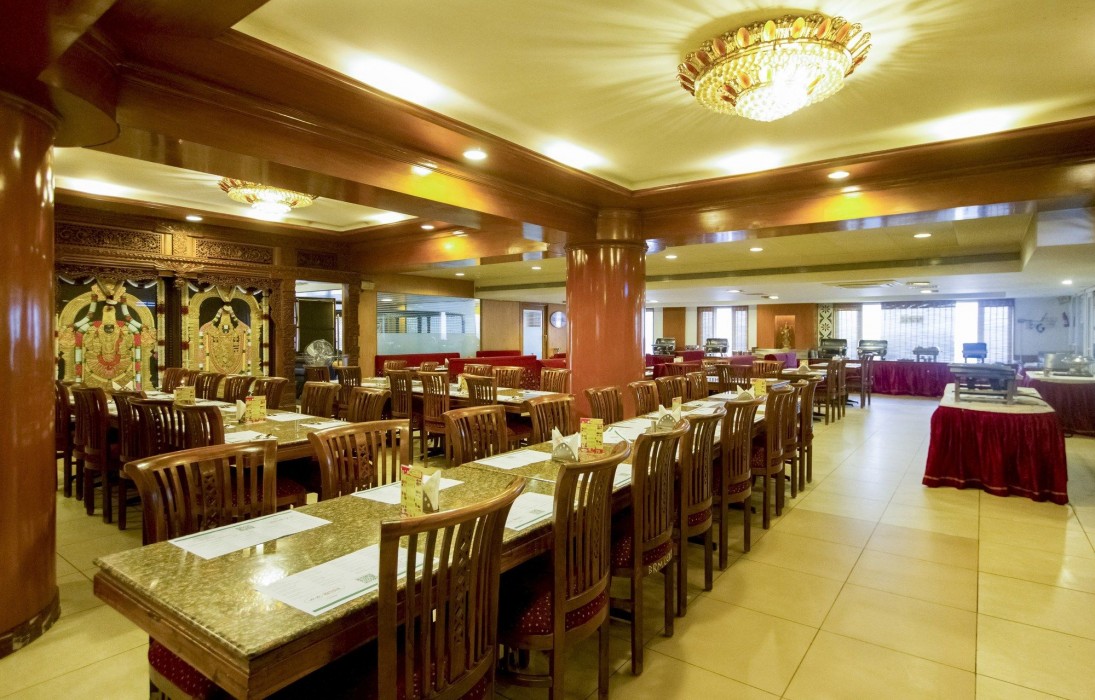 Fabhotel Blossoms T Nagar 54/69