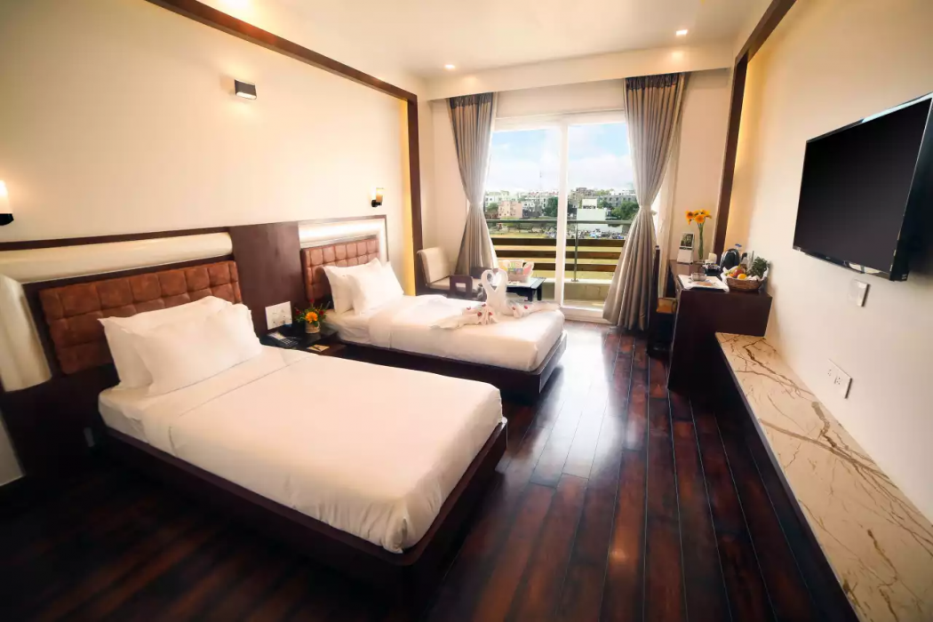 Comfort Inn Benares 11/19