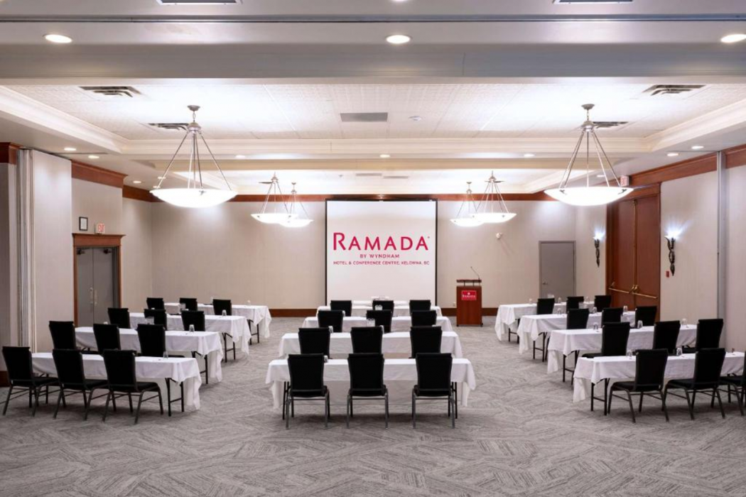 Ramada by Wyndham Kelowna Hotel & Conference Center 7/19