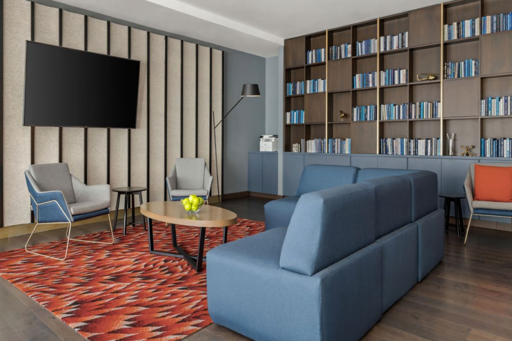 Renaissance Newark Airport Hotel 44/53
