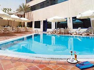Swiss-Belhotel Sharjah 23/46
