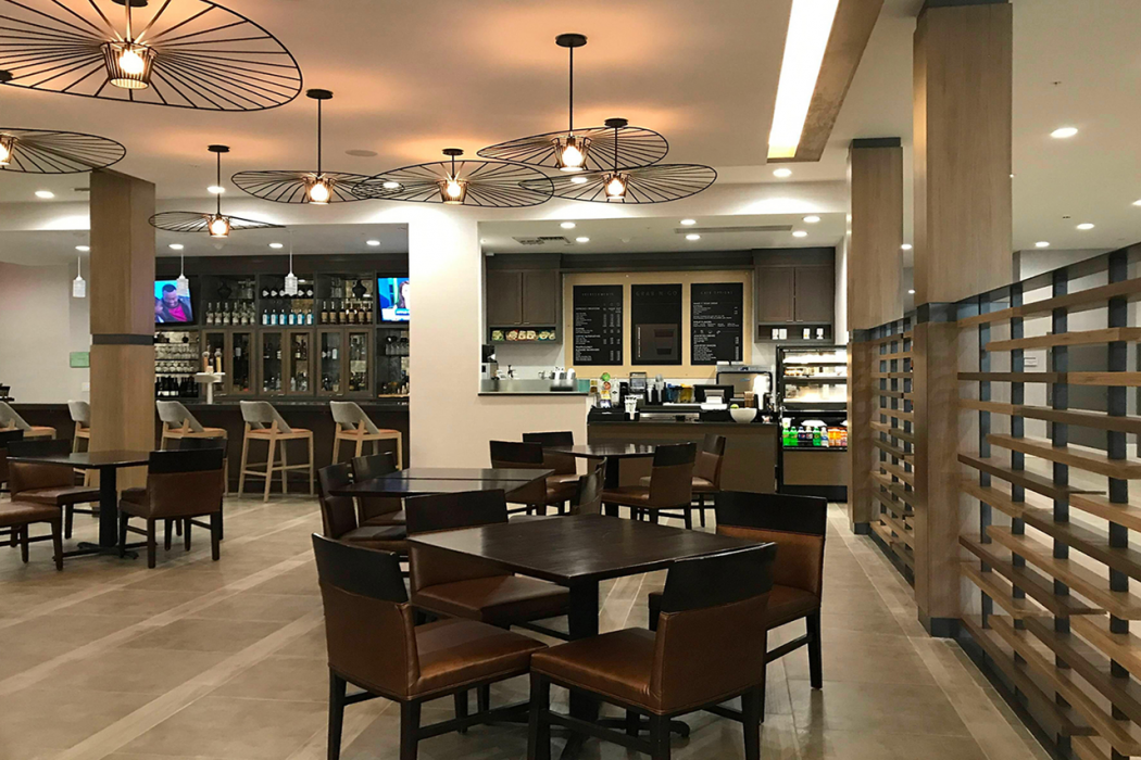 The Center Hotel Grand Rapids Airport 16/29