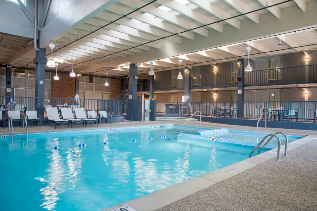 The Center Hotel Grand Rapids Airport 23/29